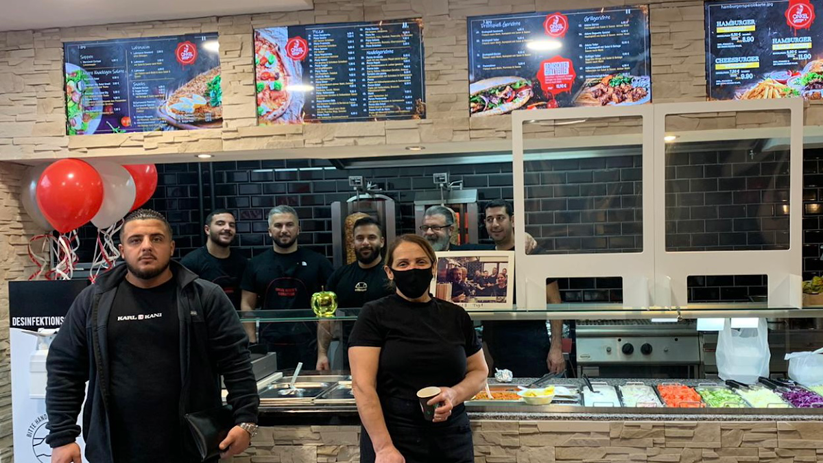 Onkel Georges Grillstube-4